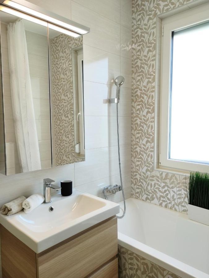 Nest2 Apartments Кестхей Екстер'єр фото