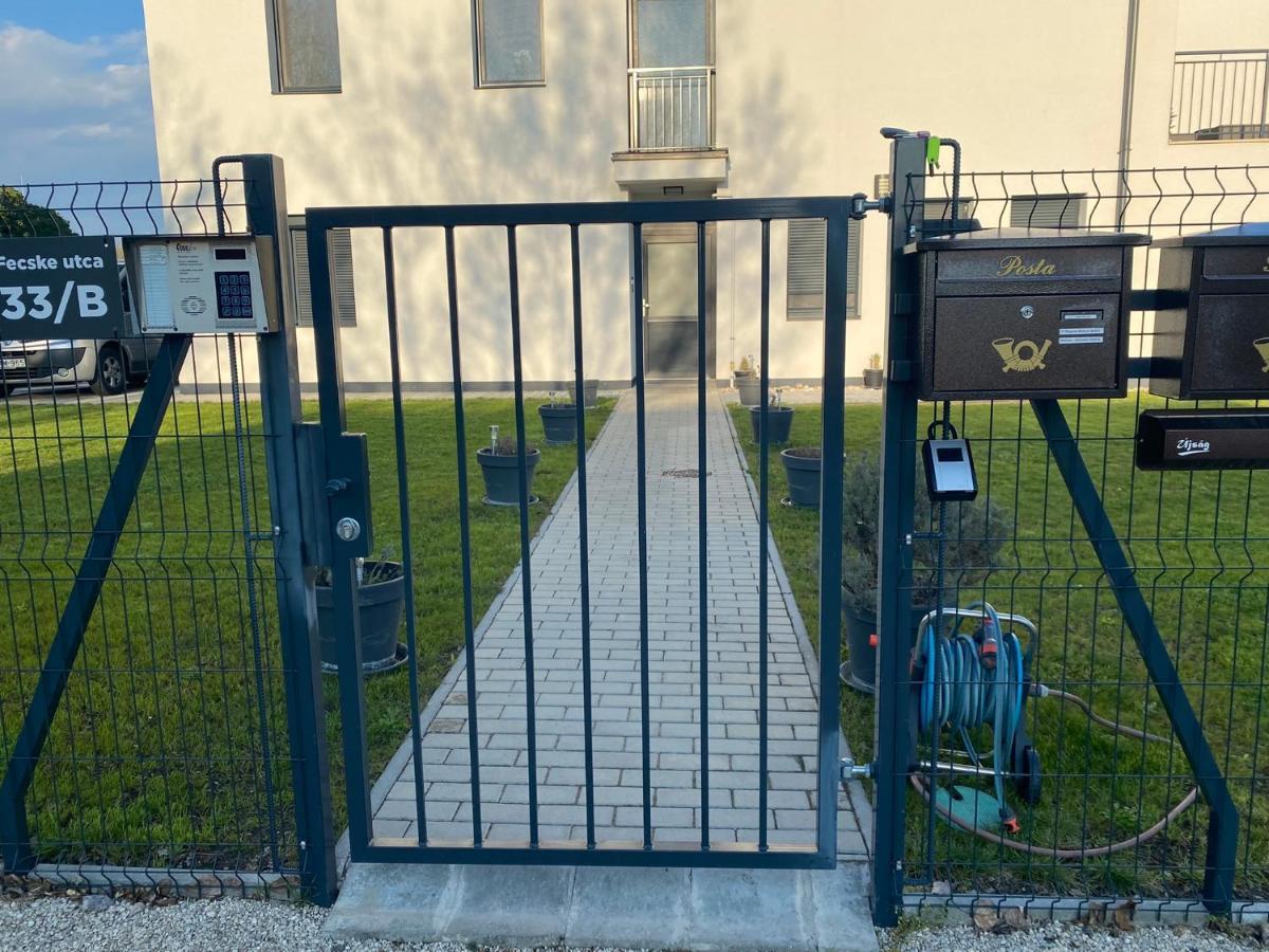 Nest2 Apartments Кестхей Екстер'єр фото