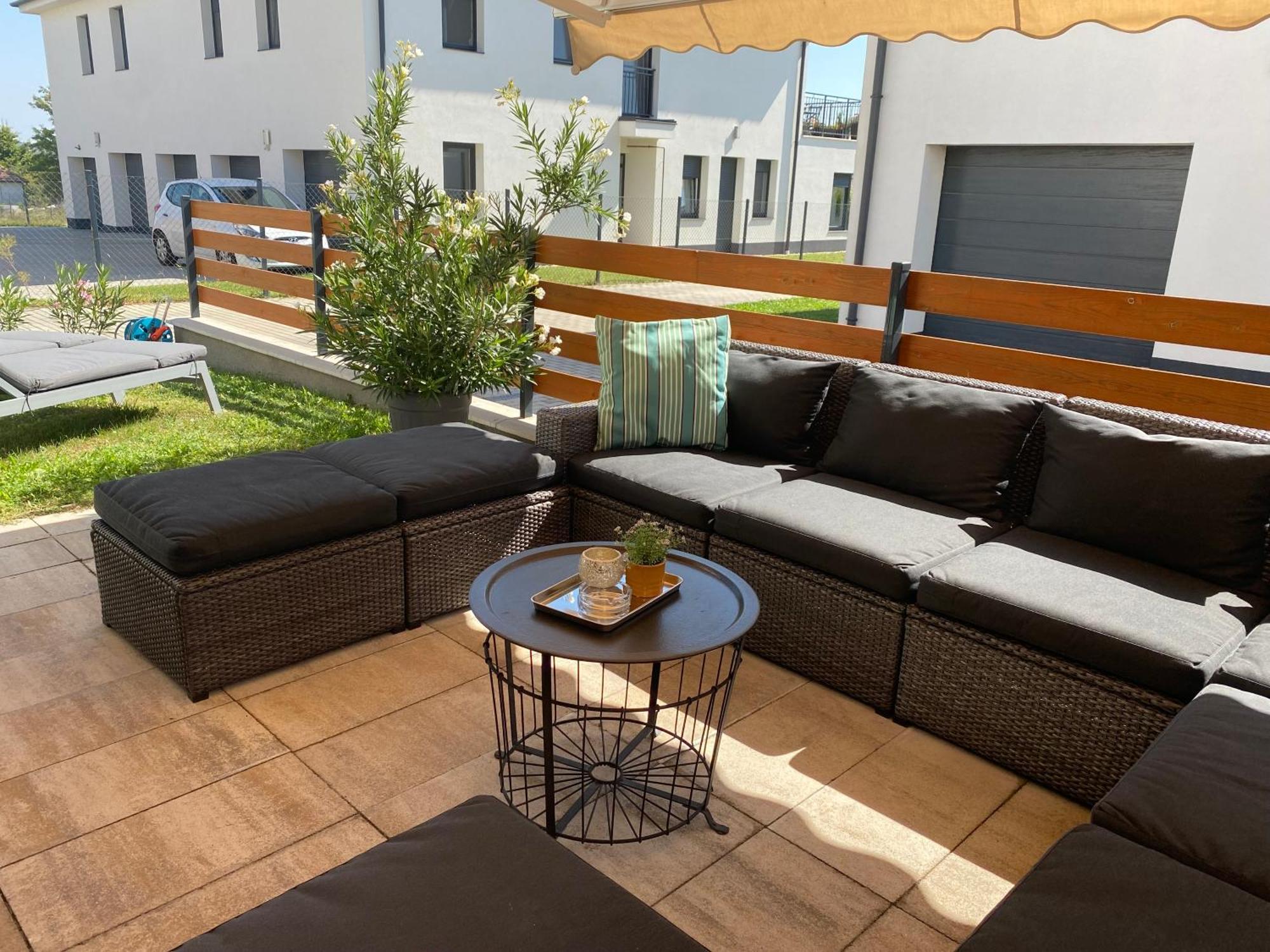 Nest2 Apartments Кестхей Екстер'єр фото